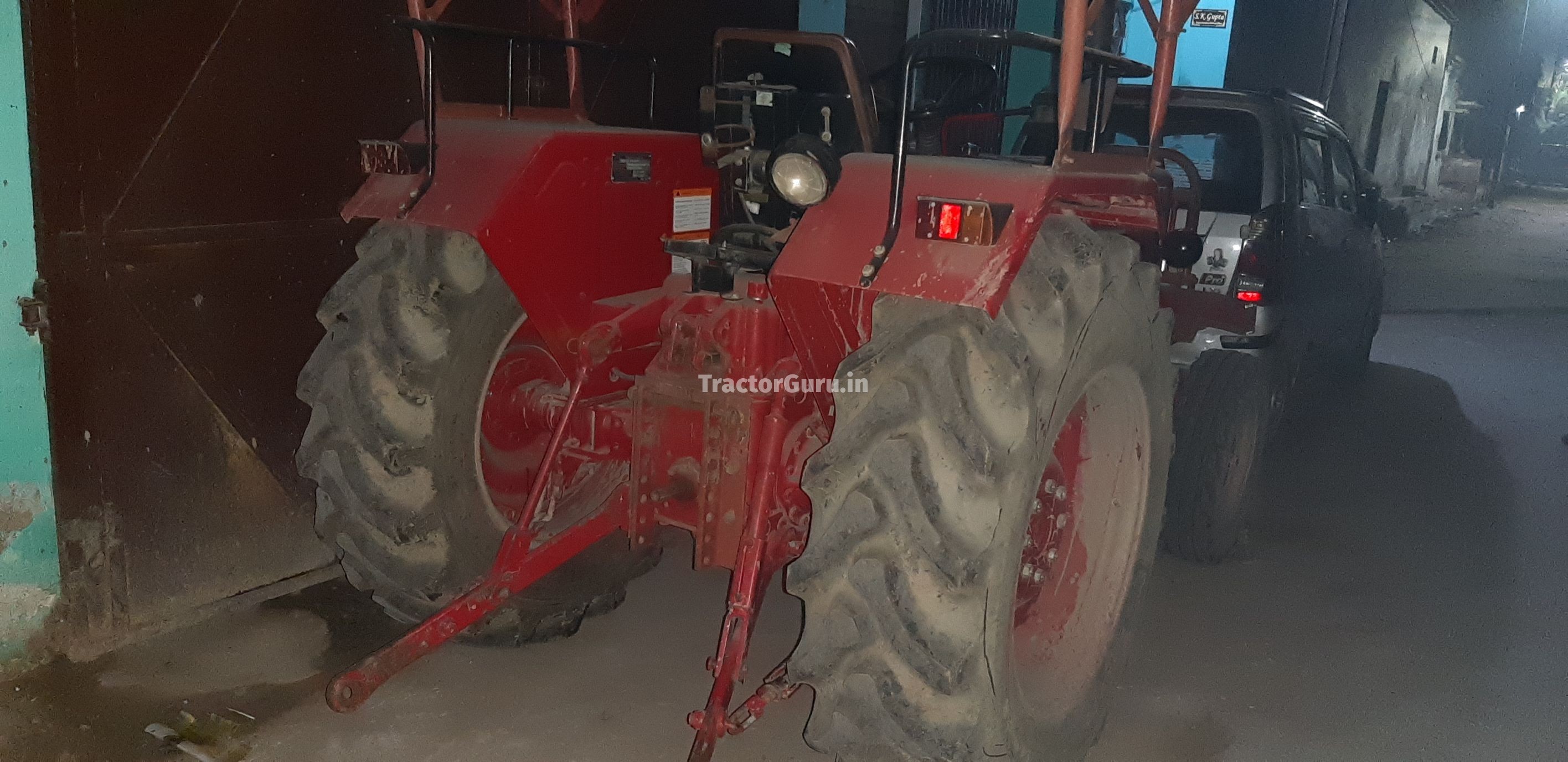 Mahindra 585 DI BHOOMIPUTRA