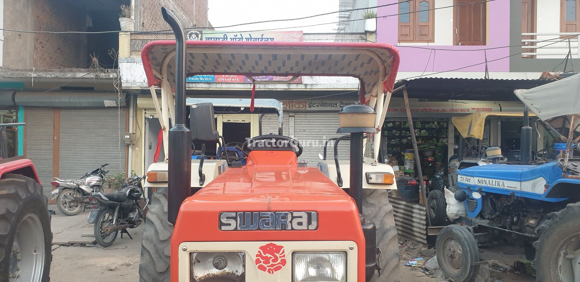 Swaraj 855 FE