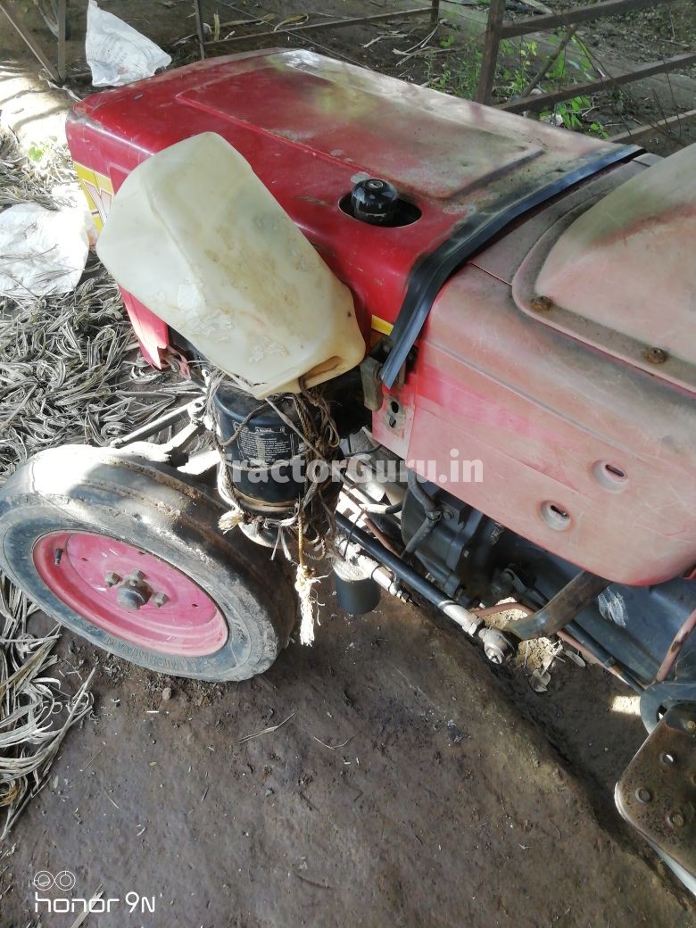 Mahindra 215 DI YUVARAJ