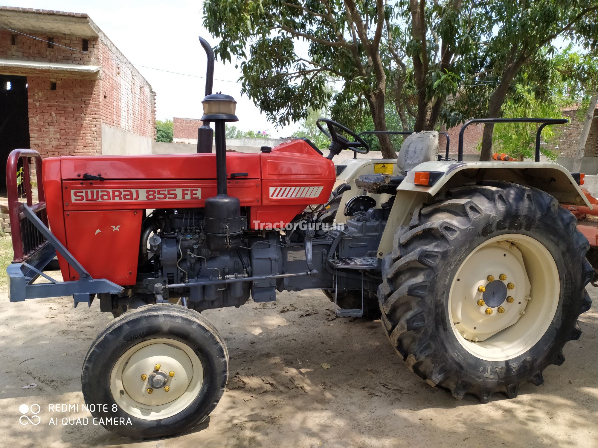 Swaraj 855 FE