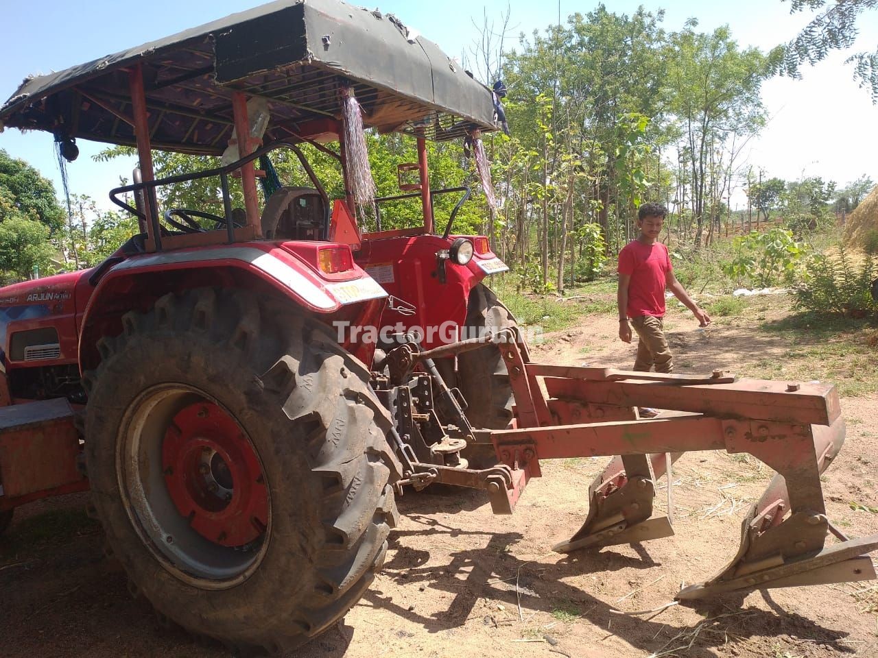 Mahindra 605 DI ARJUN