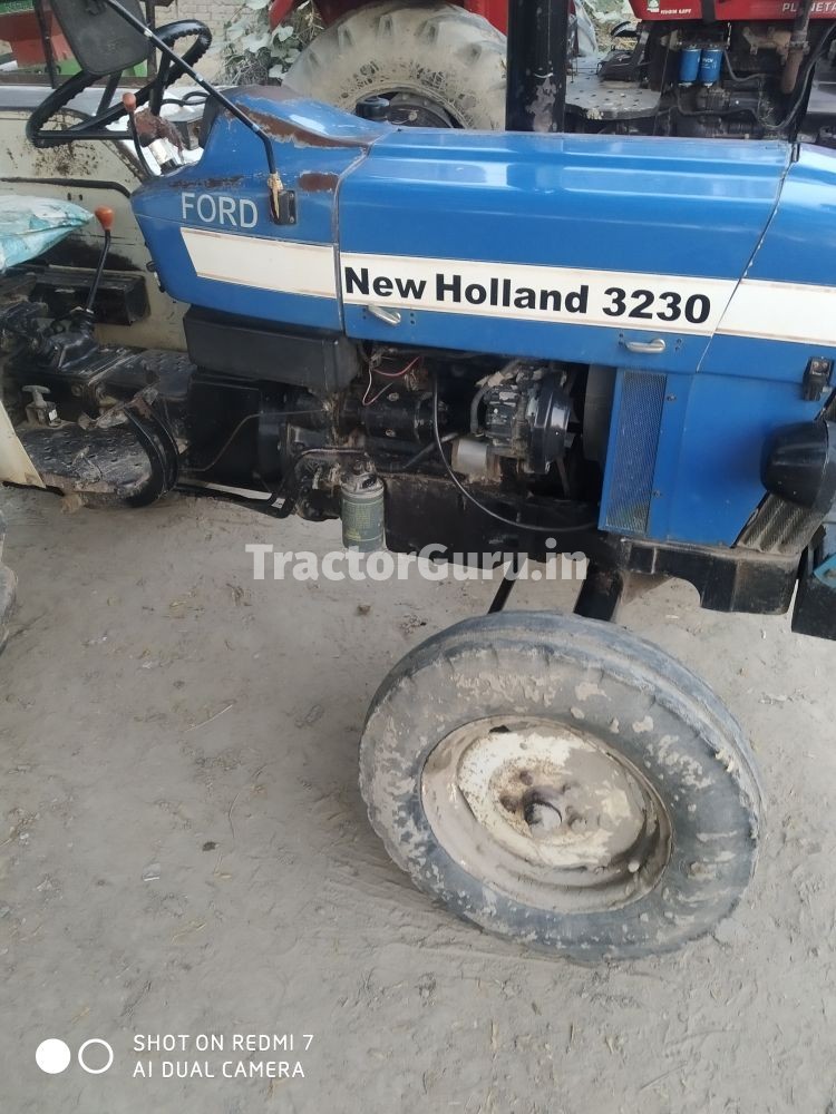 New Holland 3230