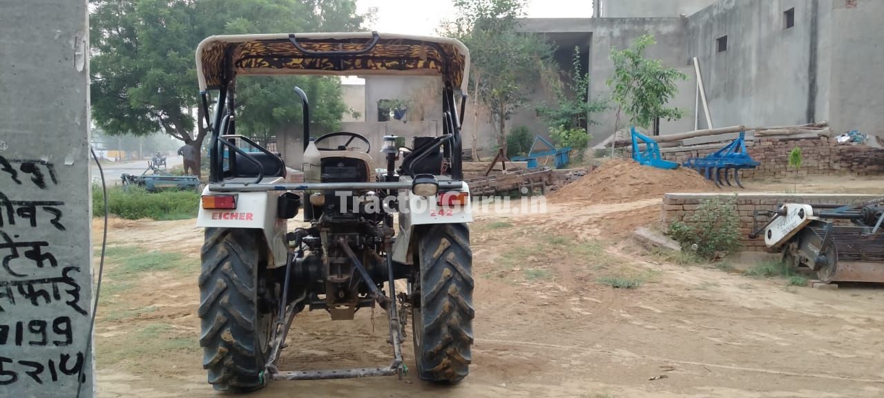 Eicher 242 XTRAC