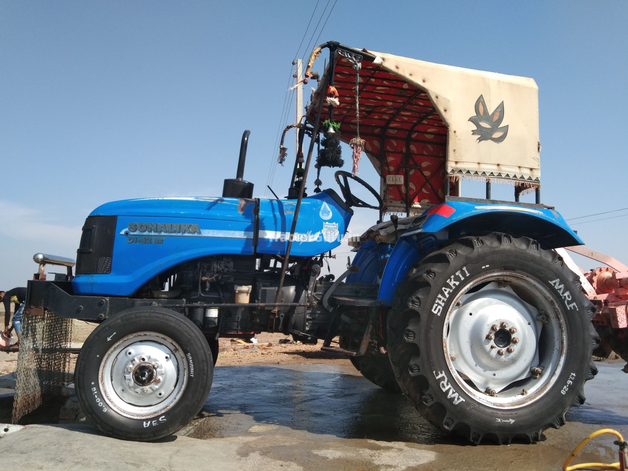 Sonalika DI 42 RX