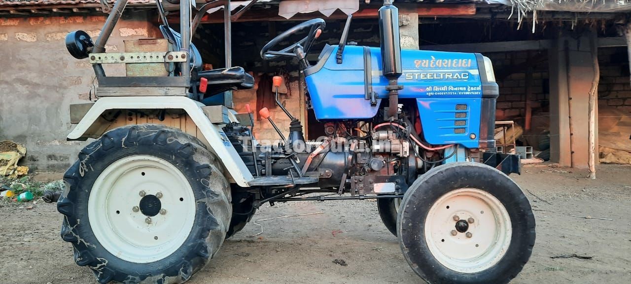 Escorts Steeltrac