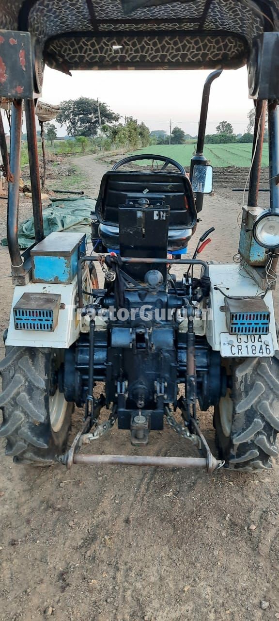Escorts Steeltrac