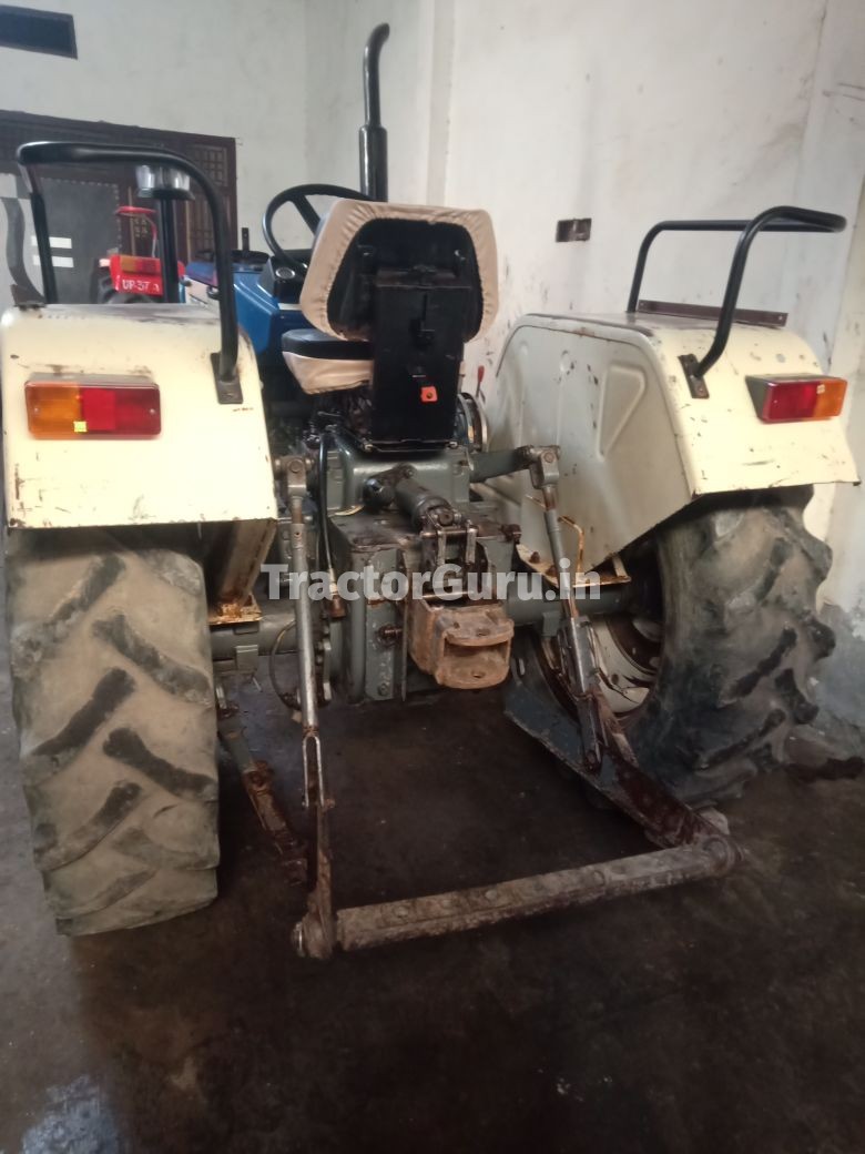 Swaraj 735 FE