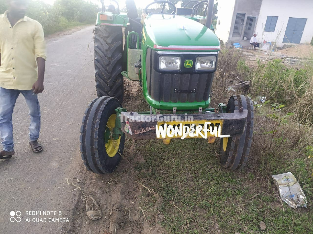 John Deere 5050 E