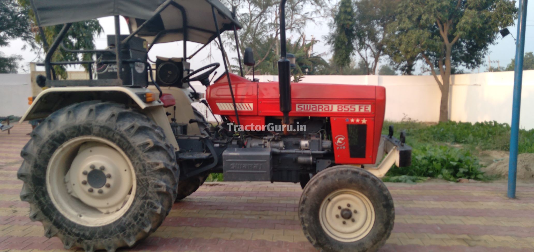Swaraj 855 FE
