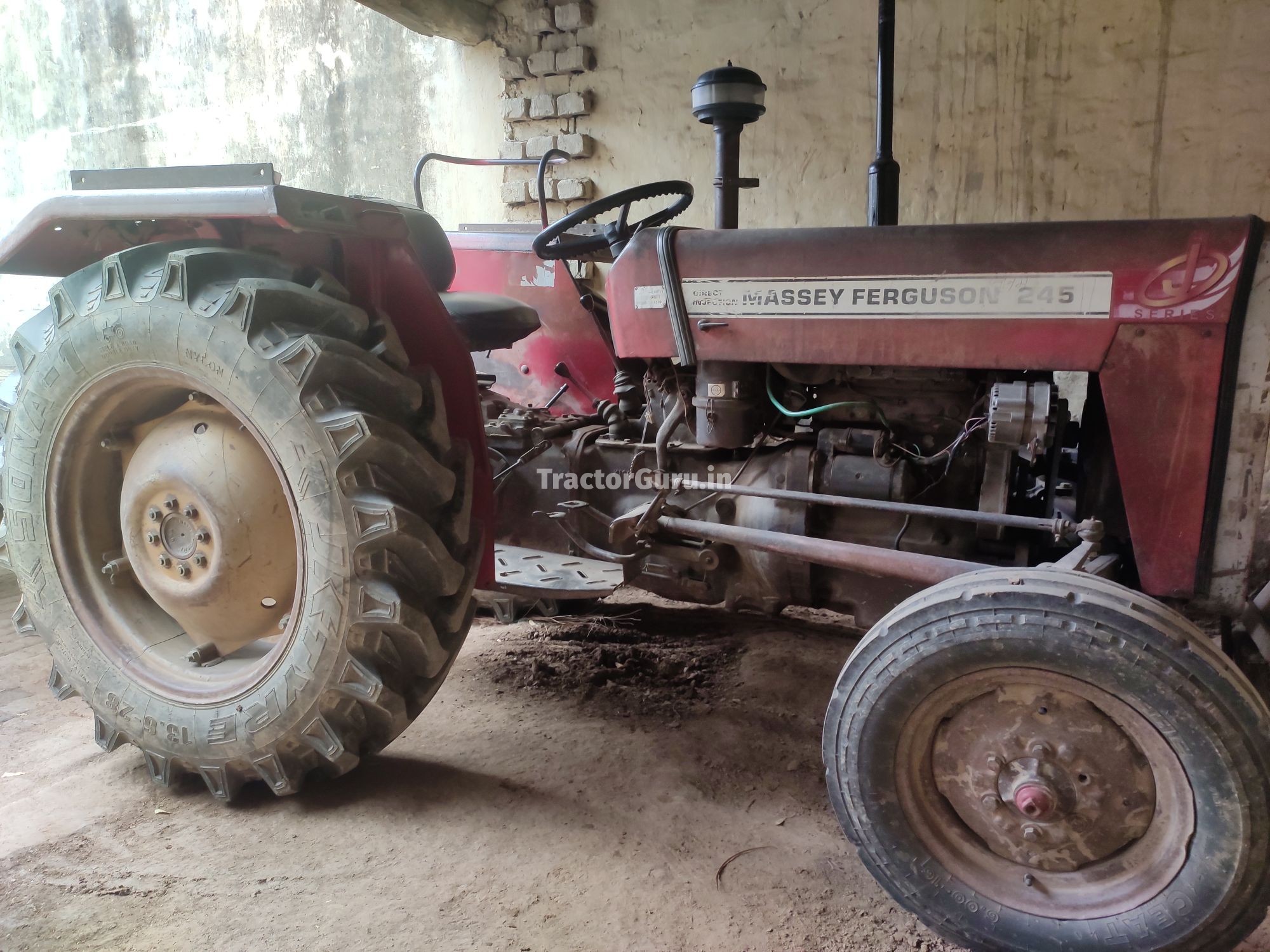 Massey Ferguson 245 DI