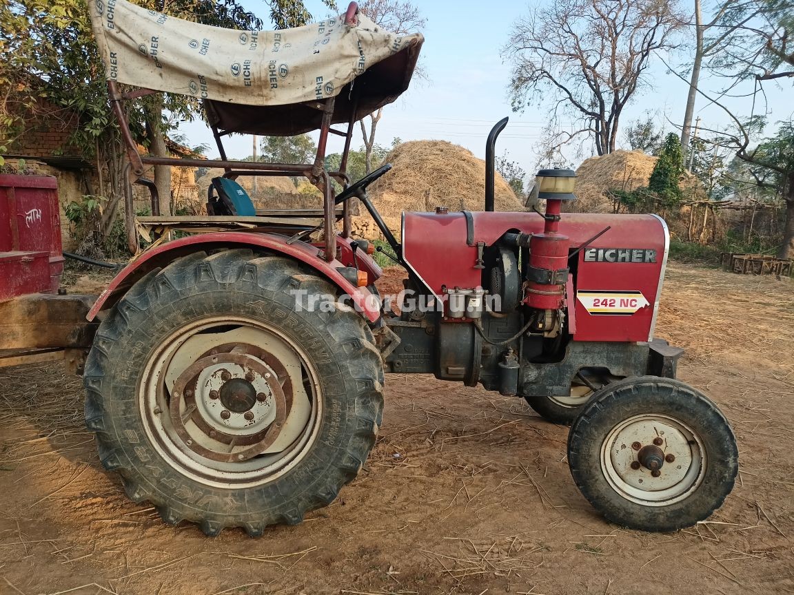 Eicher 242 XTRAC