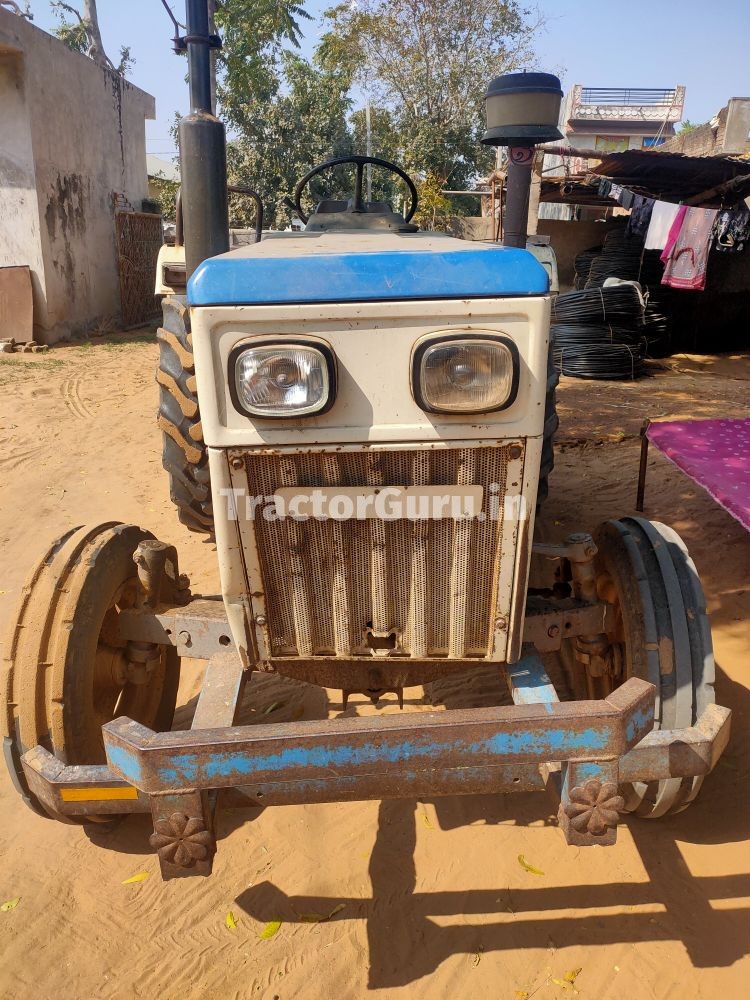 Swaraj 735 FE