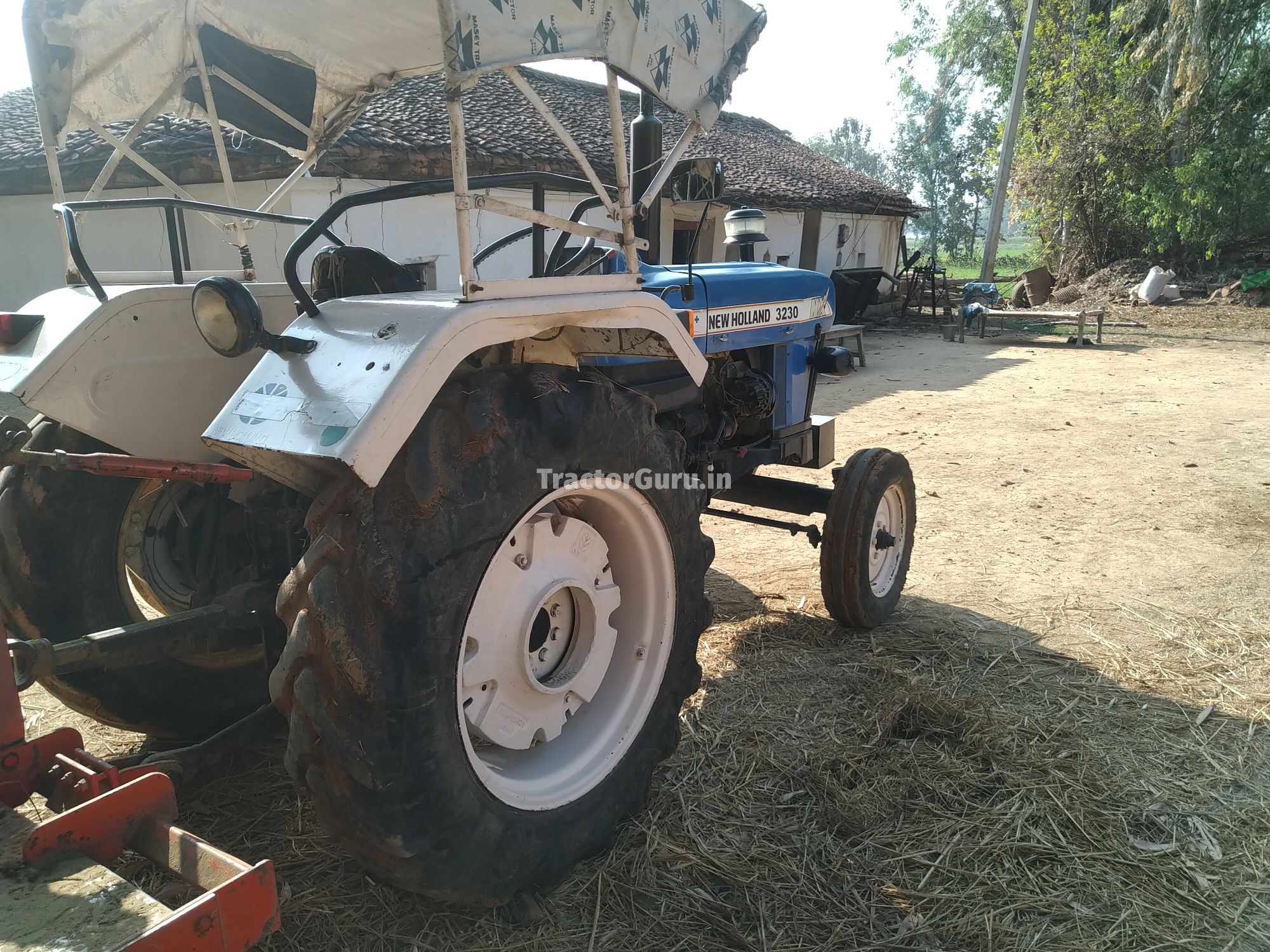 Get Second Hand New Holland 3230 Tractor in Good Condition - 6031