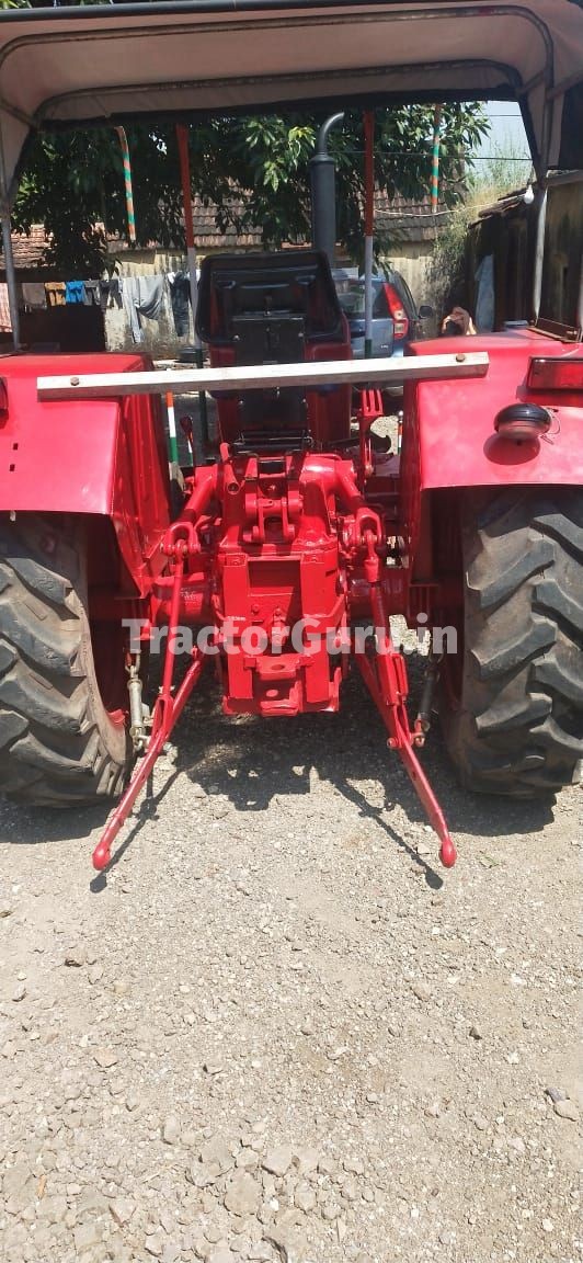 Mahindra  275 Yuvo