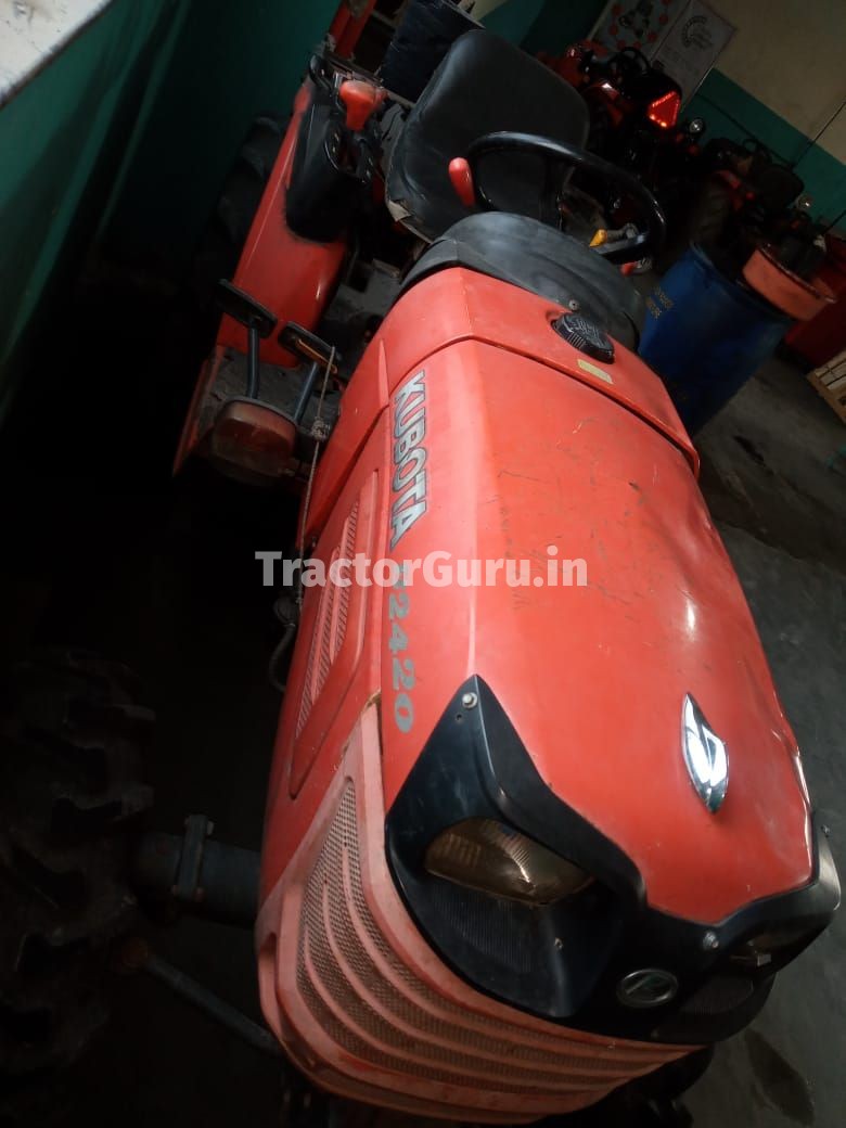 Kubota B2441