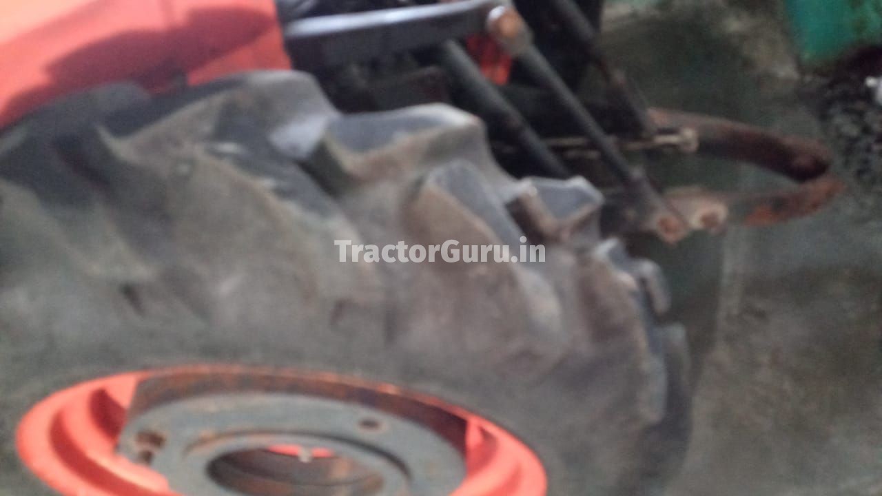 Kubota B2441