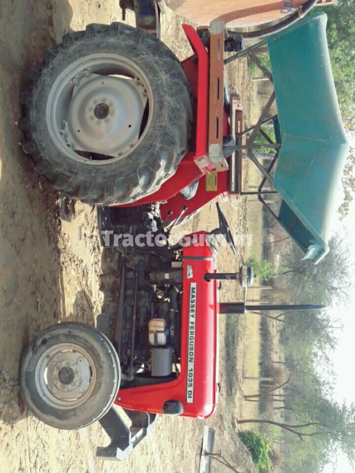 Massey Ferguson 1035 DI