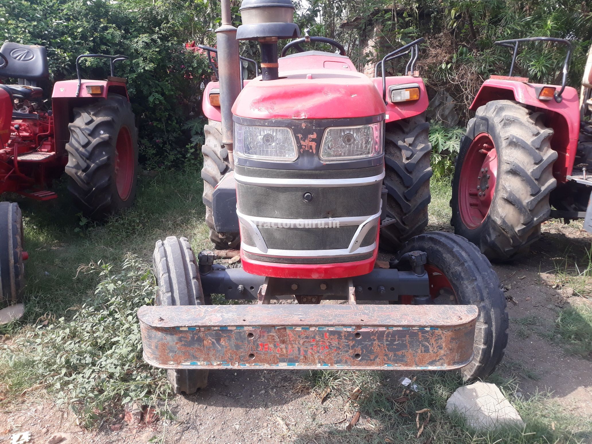 Mahindra 415 DI YUVO