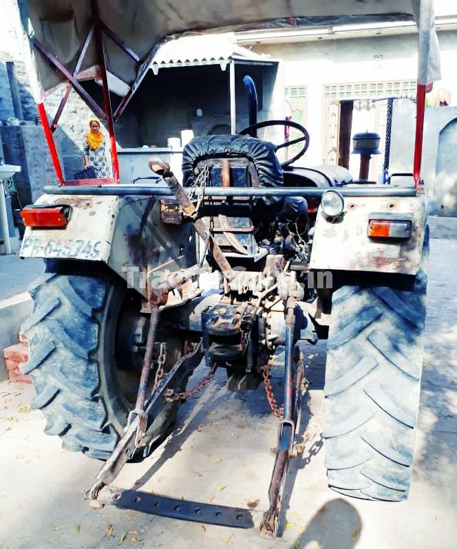 Eicher 242 SUPER STAR