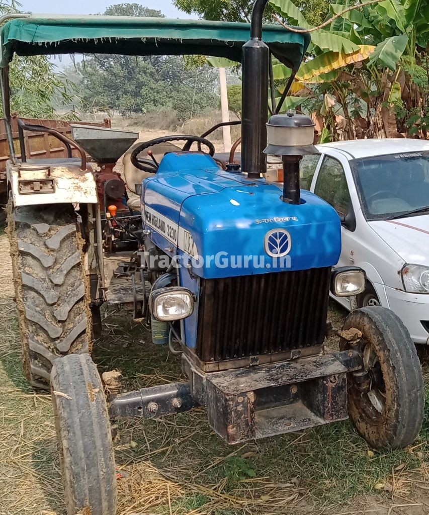New Holland 3230