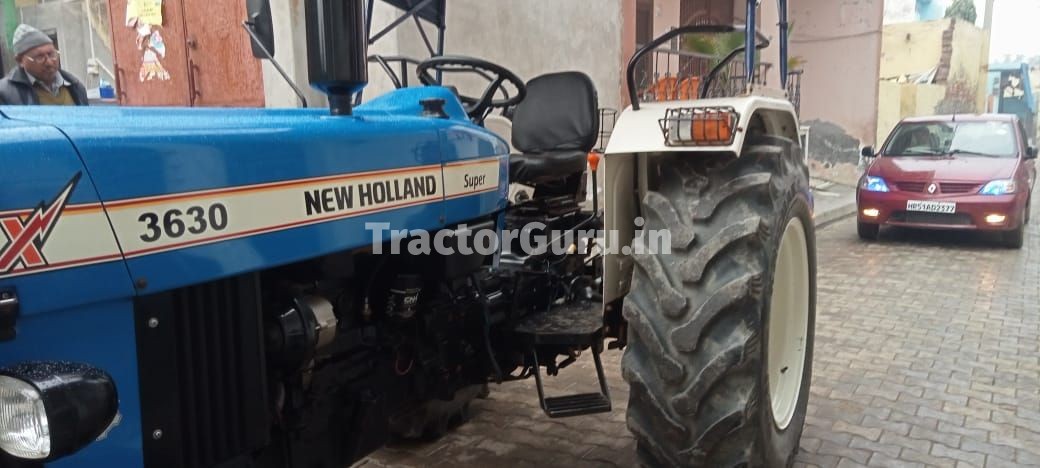 New Holland  3630 TX PLUS+  4WD