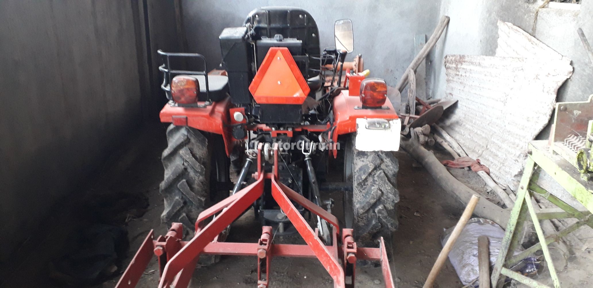 VST Shakti 270 4WD 